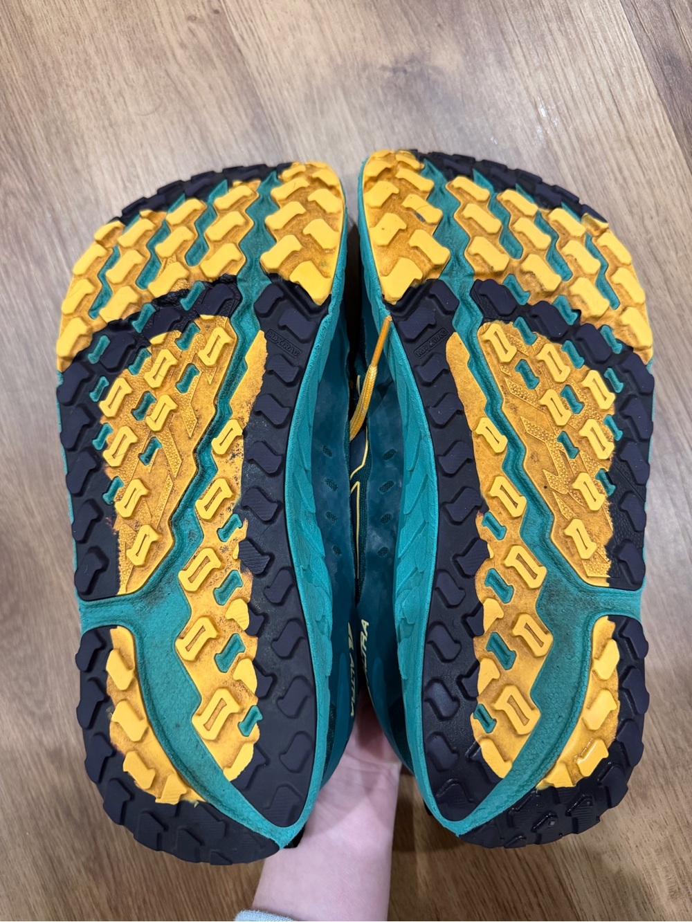 Altra Men's Teal Athletic Shoes with Yellow Laces - Picture 8 of 10